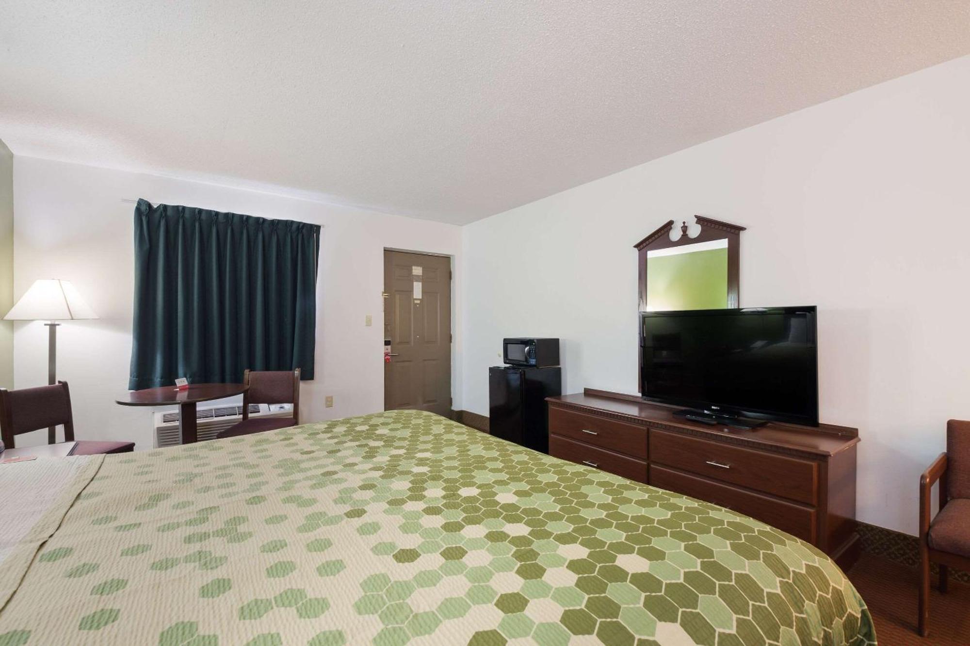 Econo Lodge Inn & Suites East Knoxville Ngoại thất bức ảnh