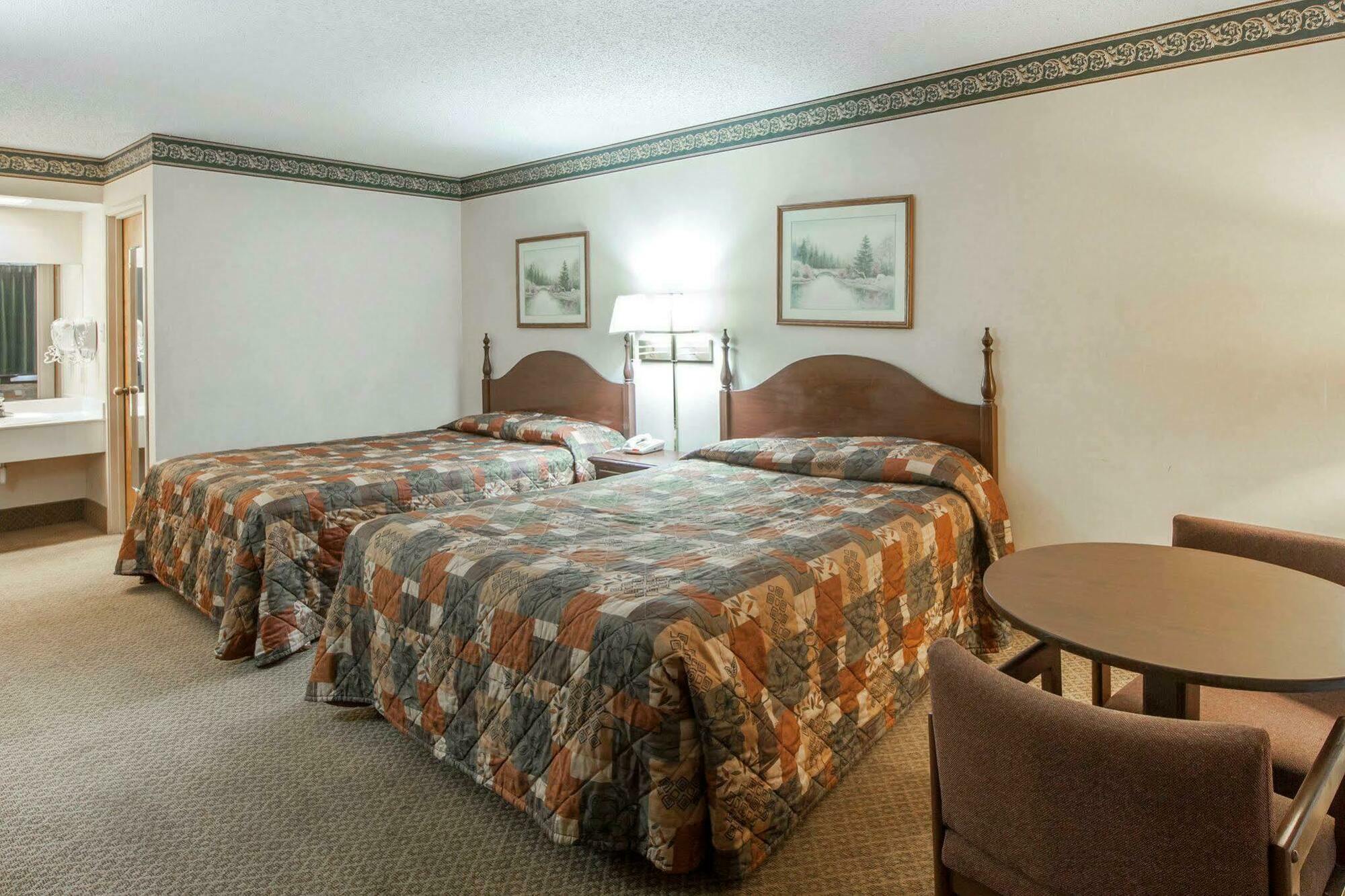 Econo Lodge Inn & Suites East Knoxville Ngoại thất bức ảnh